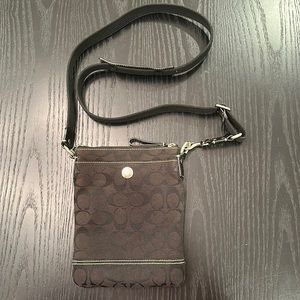 Coach Signature Canvas Crossbody Bag Black